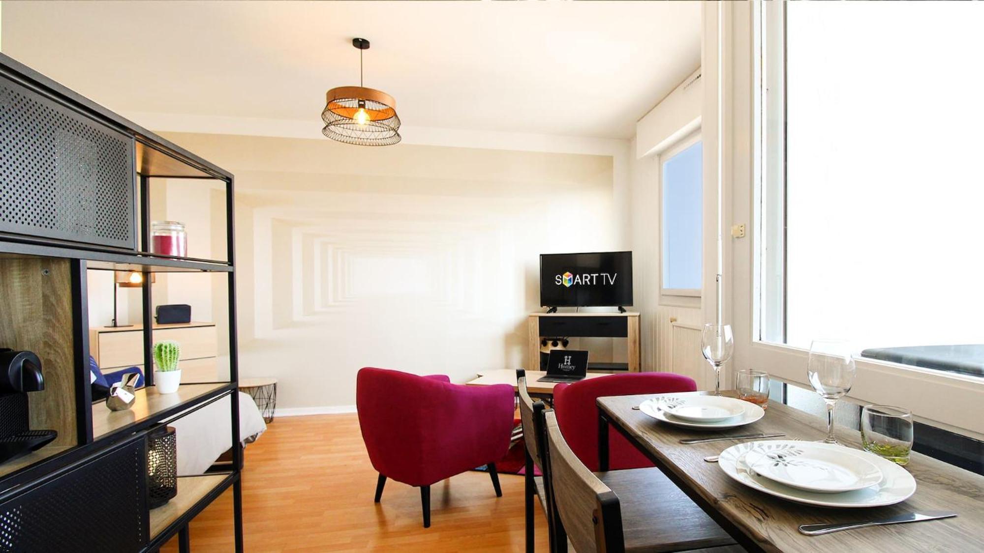 Homey Infinity New/Centre/Proche Geneve آنماس المظهر الخارجي الصورة